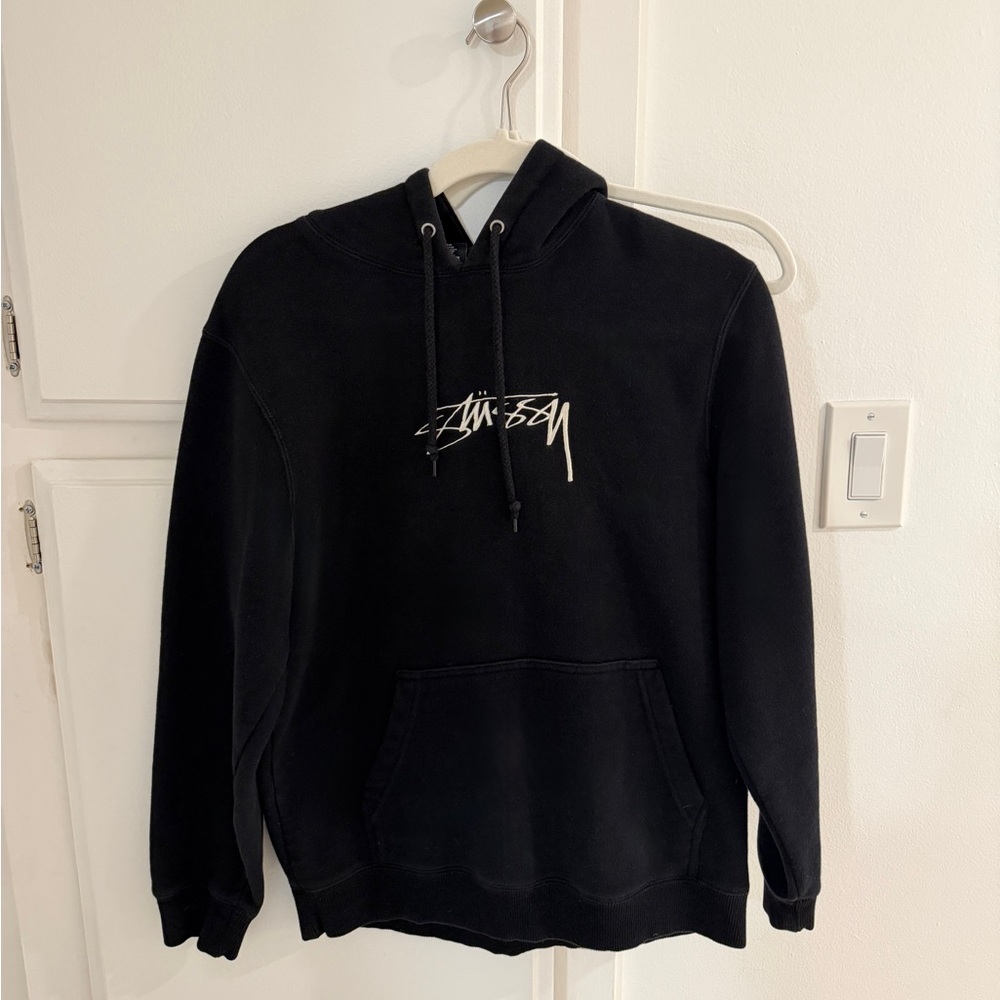 Stussy Stock Logo Applique Hoodie in Black Size S
